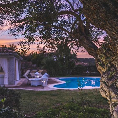 קסטיאדס Villa Bougainvillea Con Piscina E Giardino Privato A Pochi Passi Dal Mare מראה חיצוני תמונה