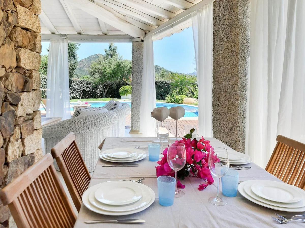 קסטיאדס Villa Bougainvillea Con Piscina E Giardino Privato A Pochi Passi Dal Mare מראה חיצוני תמונה