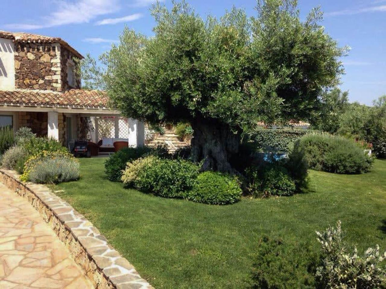 קסטיאדס Villa Bougainvillea Con Piscina E Giardino Privato A Pochi Passi Dal Mare מראה חיצוני תמונה